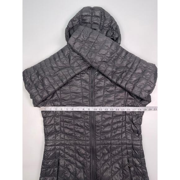The North Face Women’s Long Quilted ThermoBall Hooded Puffer Coat Size M - Picture 12 of 13